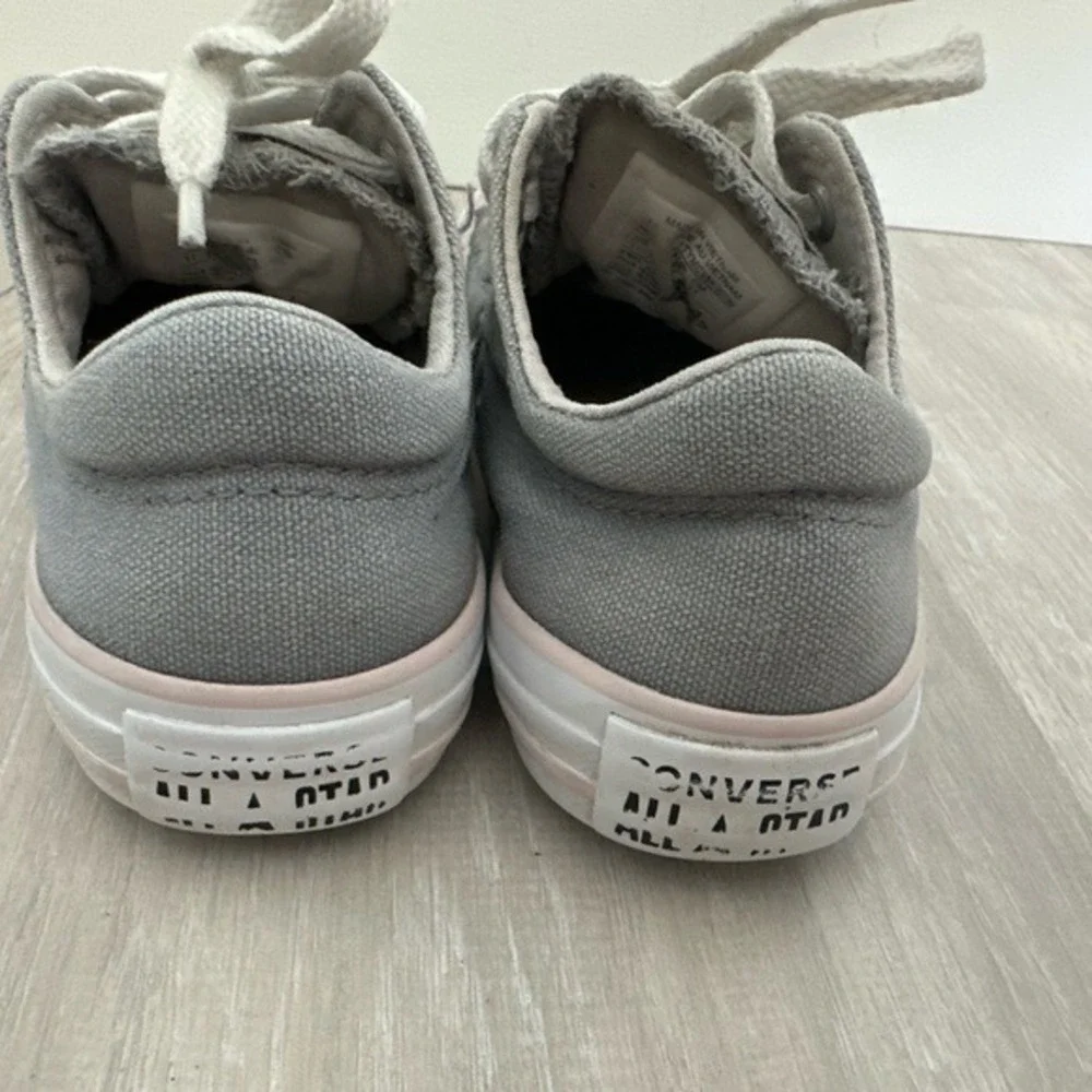 Kids Converse All Star Chuck Taylor Low Top Sneakers Gray Pink Sz 11